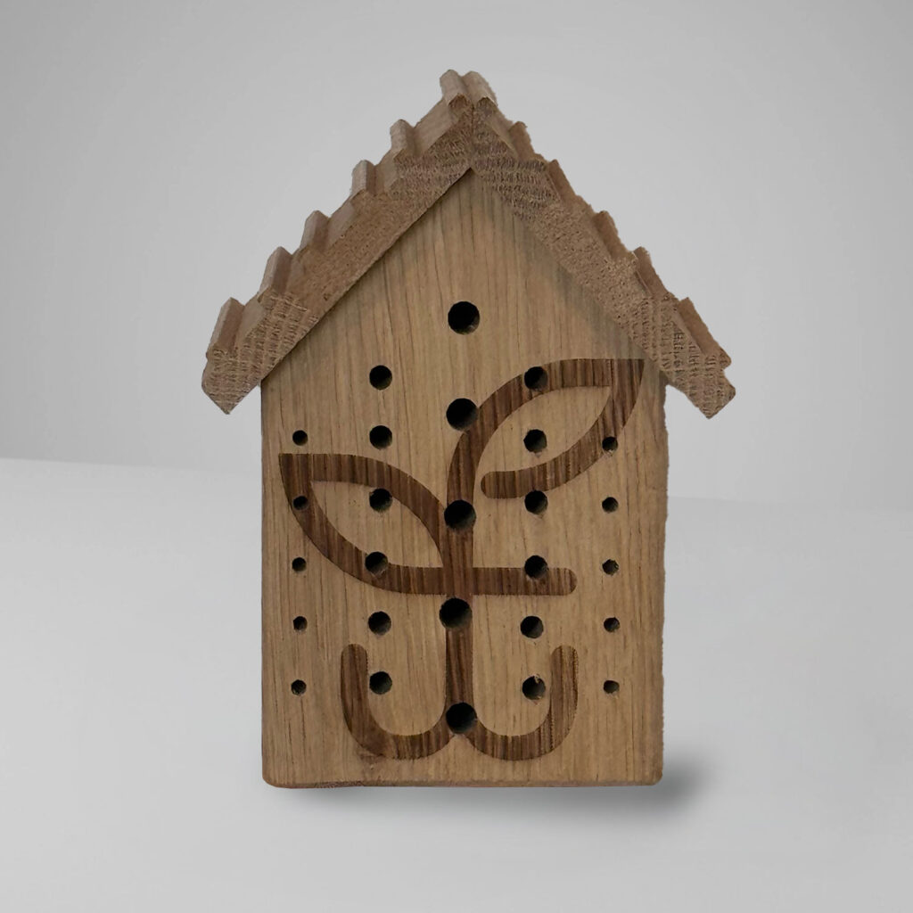 Feldwerk Insektenhotel